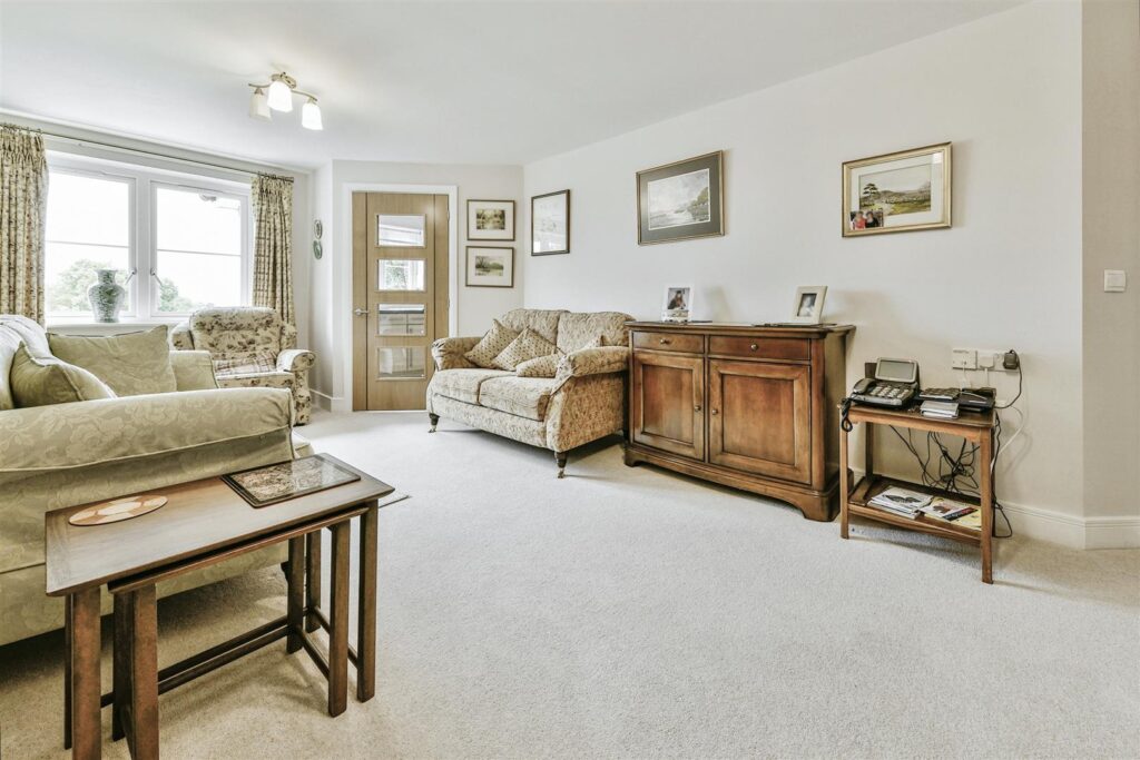 Goodes Court, Baldock Road, Royston