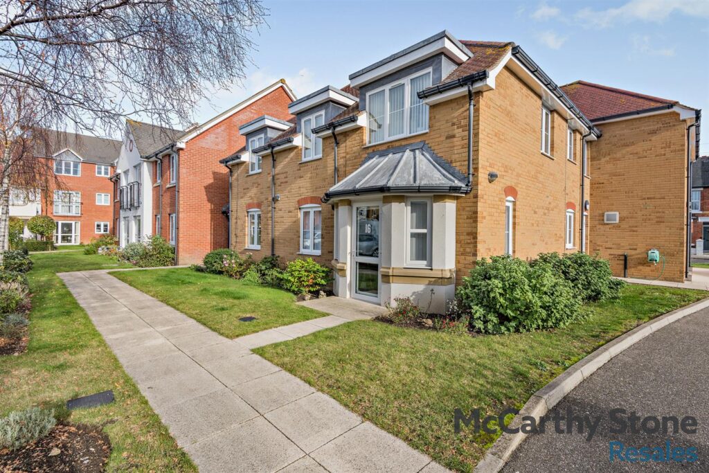 Thwaytes Court, Minster Drive, Herne Bay, Kent, CT6 8BF
