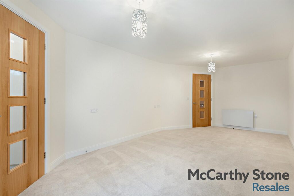Wayfarer Place, The Dean, Alresford