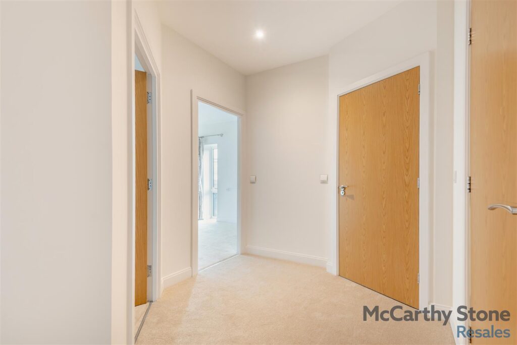 Llanthony Place, St Ann Road, Gloucester, GL2 5GQ