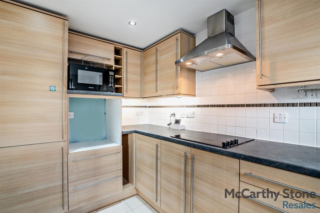 Corbett Court, The Brow, Burgess Hill, RH15 9DD