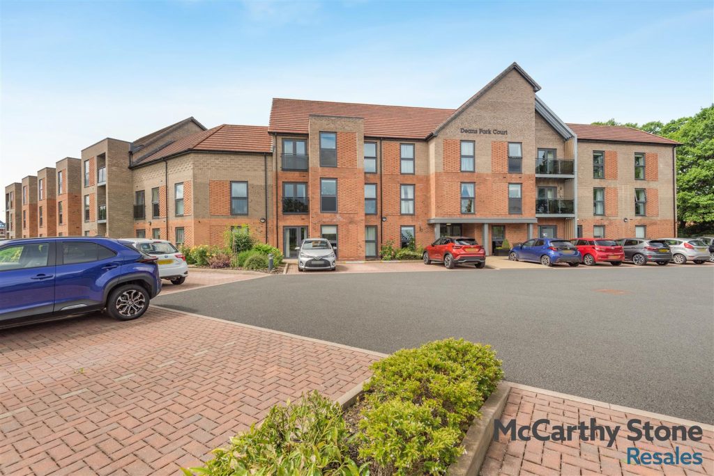 Deans Park Court, Kingsway, Stafford, Staffordshire, ST16 1GD