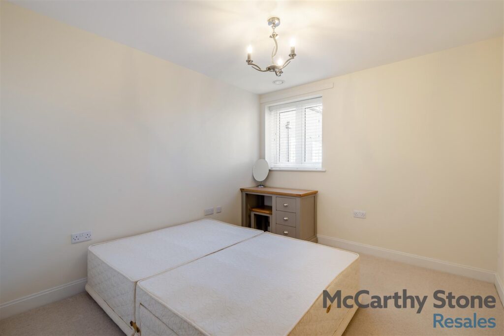 Brindley Gardens, Bilbrook, Wolverhampton, WV8 1FL