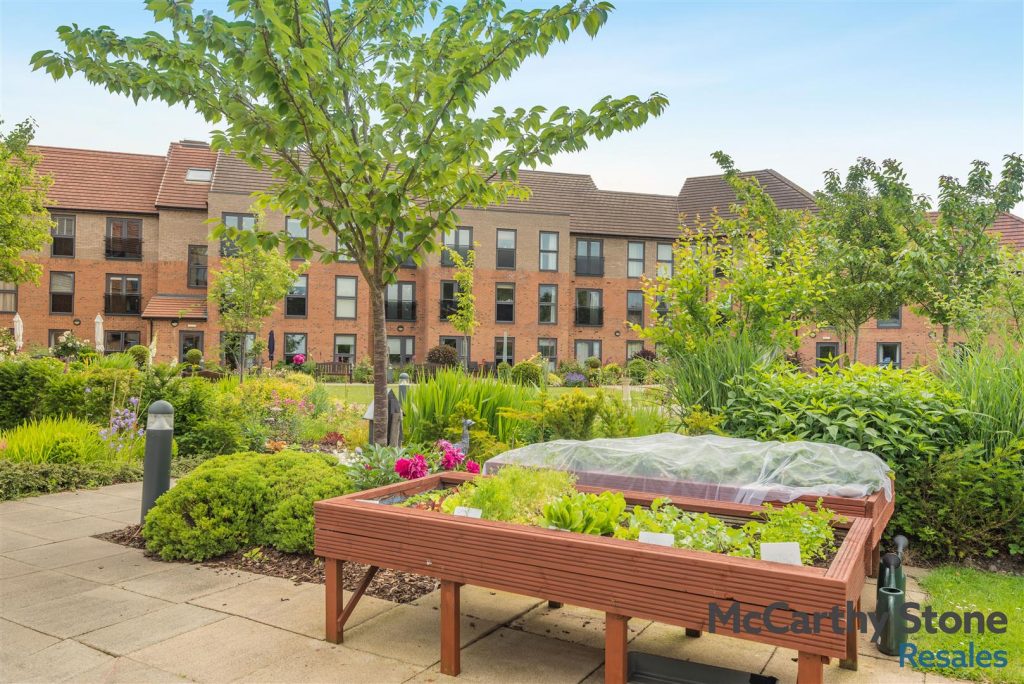 Deans Park Court, Kingsway, Stafford, Staffordshire, ST16 1GD