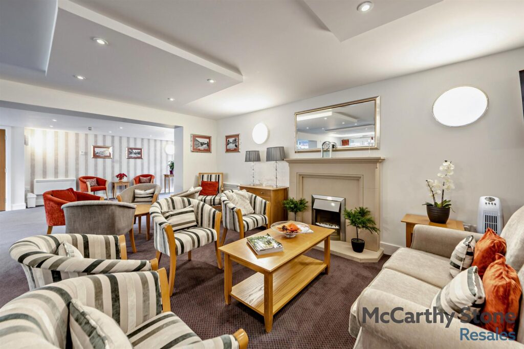 Ridgeway Court, Mutton Hall Hill, Heathfield