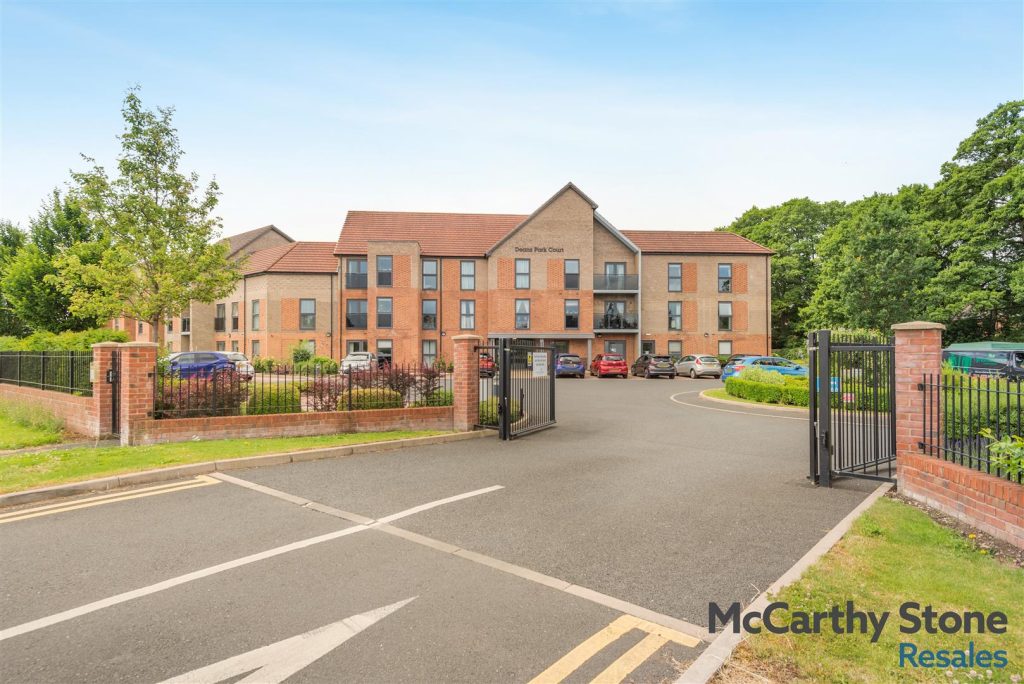 Deans Park Court, Kingsway, Stafford, Staffordshire, ST16 1GD