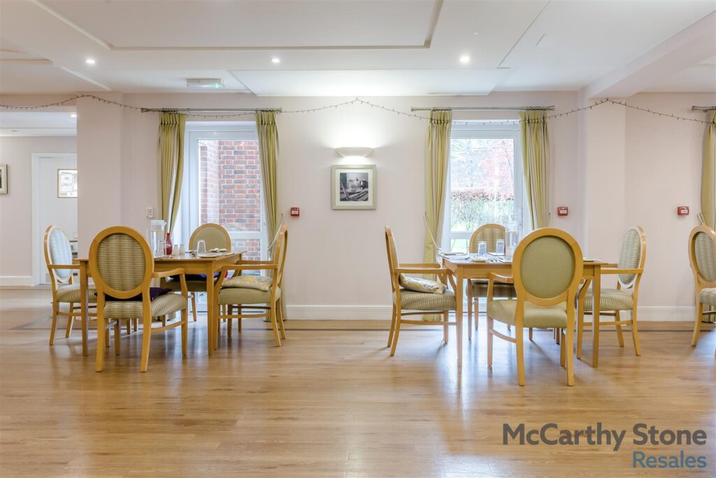 Peel Court, College Way, Welwyn Garden City, Hertfordshire, AL8 6DG