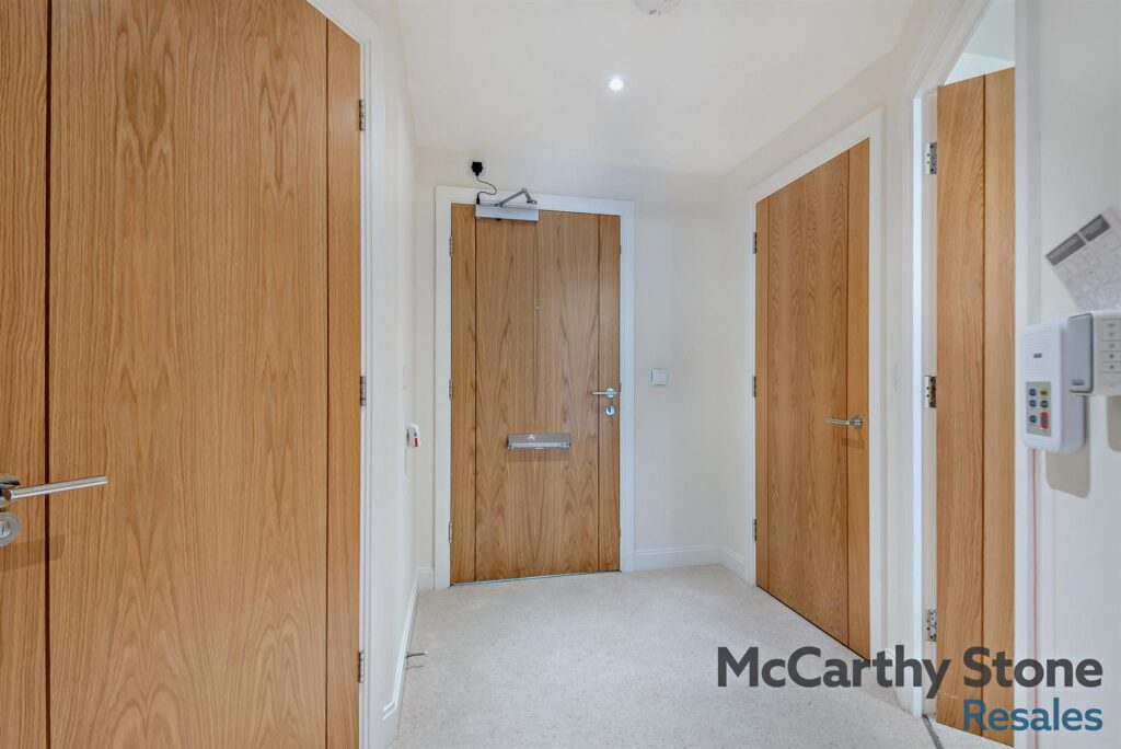 Wayfarer Place, The Dean, Alresford