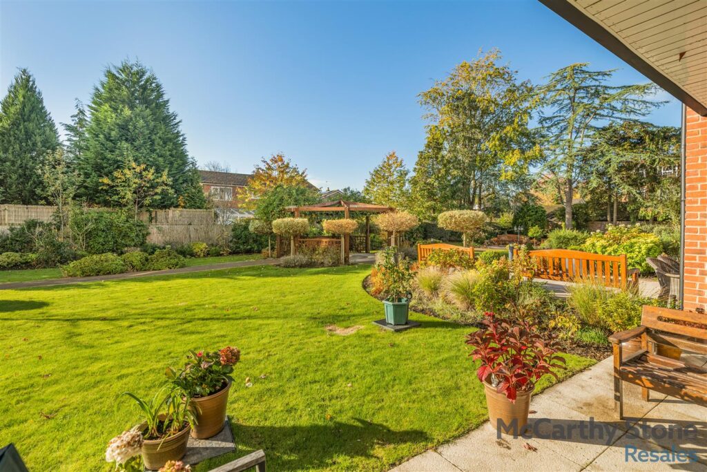 Lawson Grange, Holly Road North, Wilmslow, Cheshire East