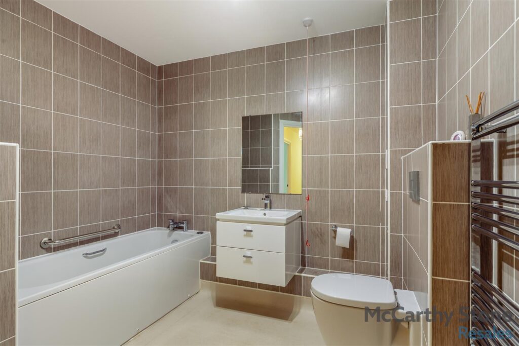 Wardington Court, Welford Road, Northampton, NN2 8FR