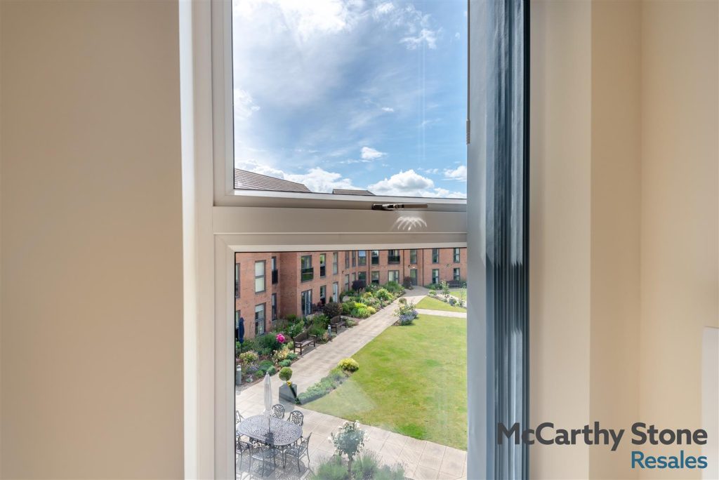 Deans Park Court, Kingsway, Stafford, Staffordshire, ST16 1GD