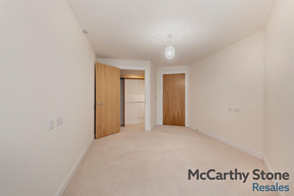Wayfarer Place, The Dean, Alresford