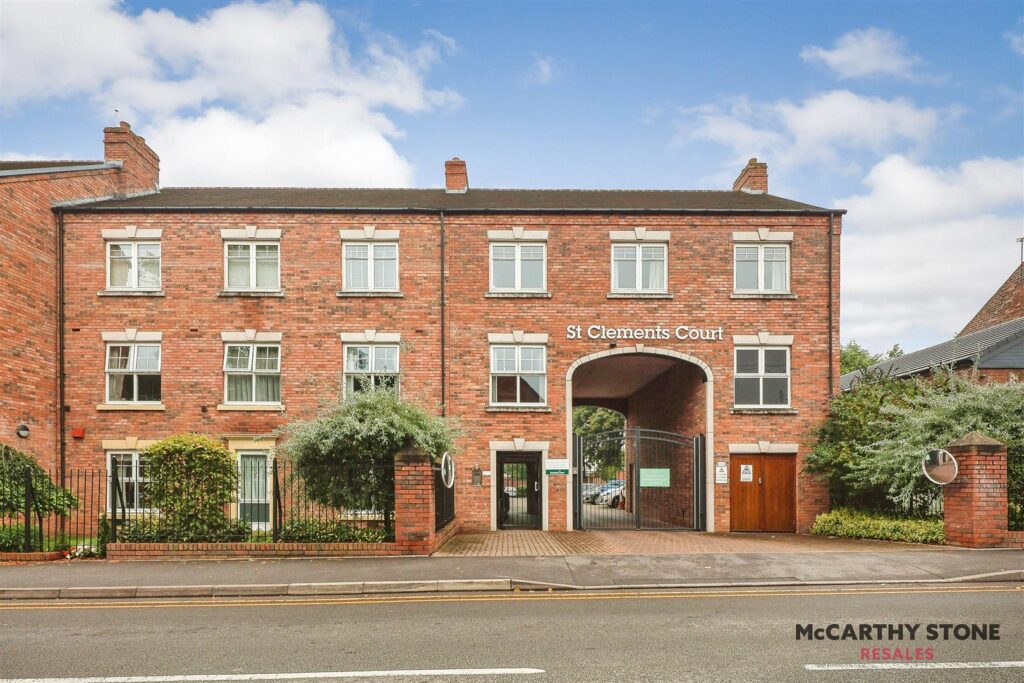 St Clements Court, South Street, Atherstone, Warwickshire, CV9 1GD