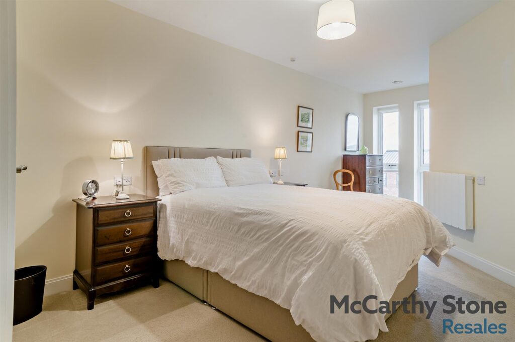 Llanthony Place, St Ann Road, Gloucester, GL2 5GQ