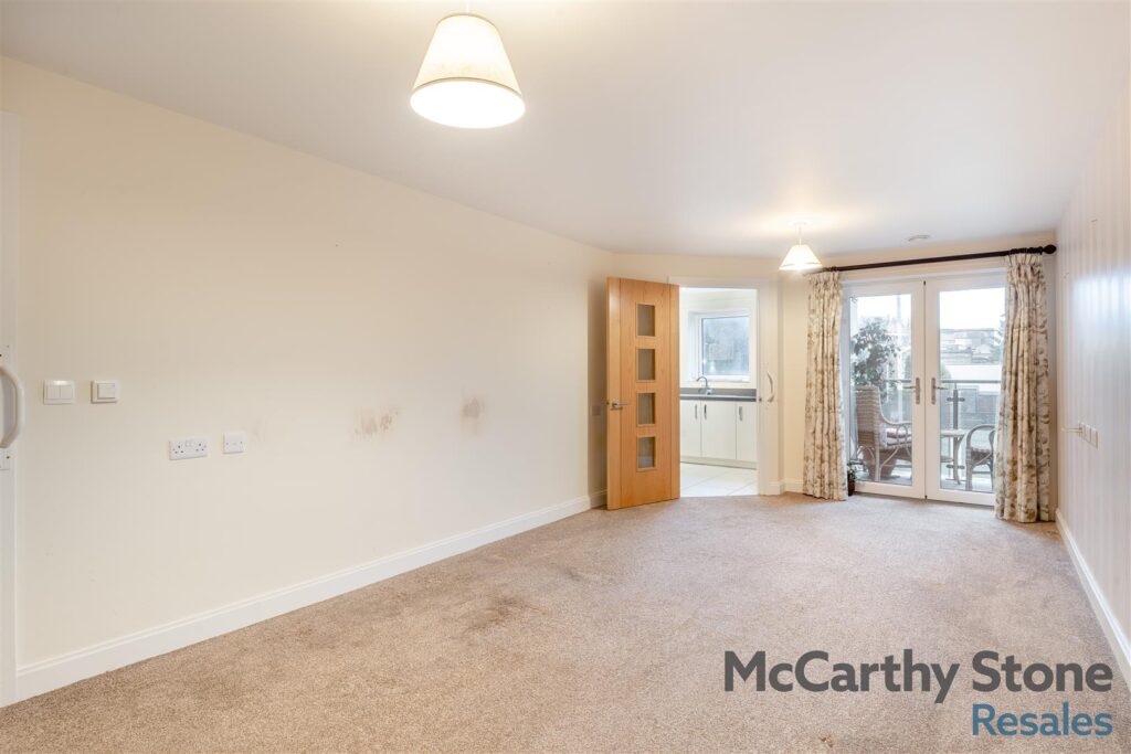 Thorneycroft, Wood Road, Tettenhall, Wolverhampton, West Midlands, WV6 8PR