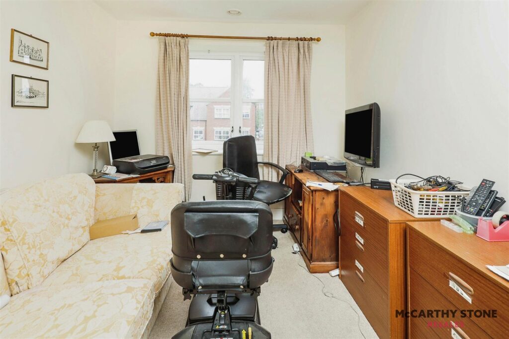 St Clements Court, South Street, Atherstone, Warwickshire, CV9 1GD