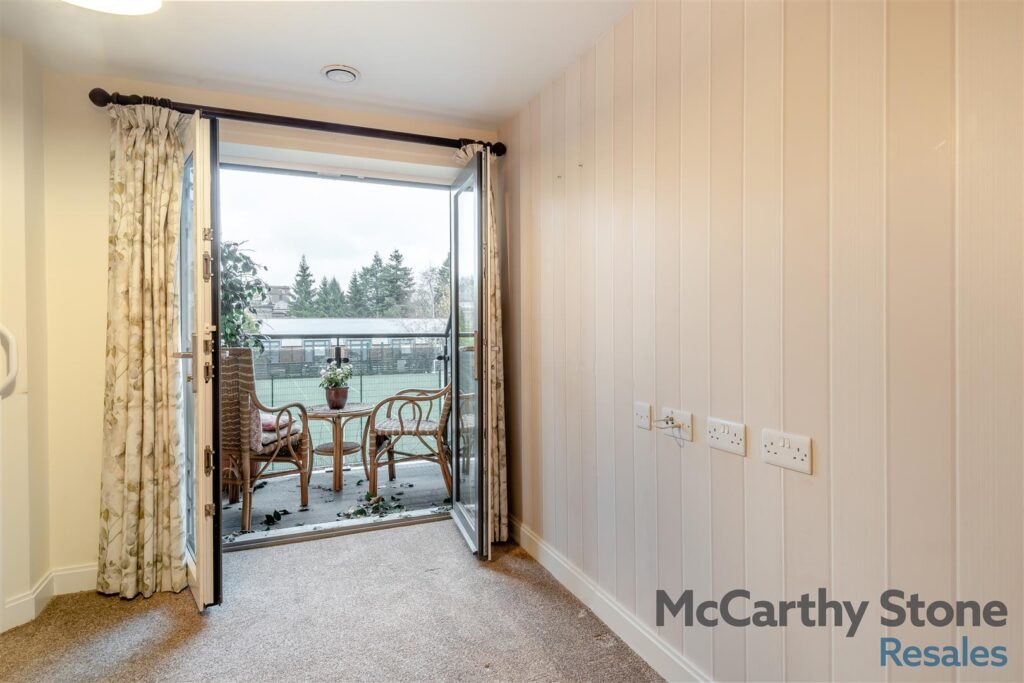 Thorneycroft, Wood Road, Tettenhall, Wolverhampton, West Midlands, WV6 8PR