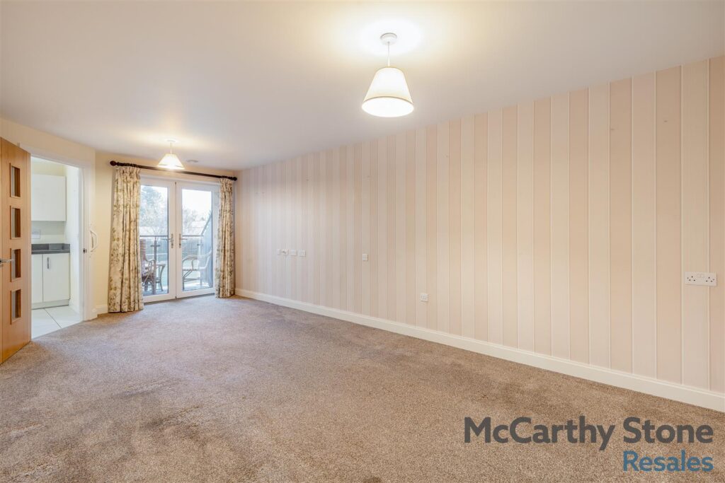 Thorneycroft, Wood Road, Tettenhall, Wolverhampton, West Midlands, WV6 8PR