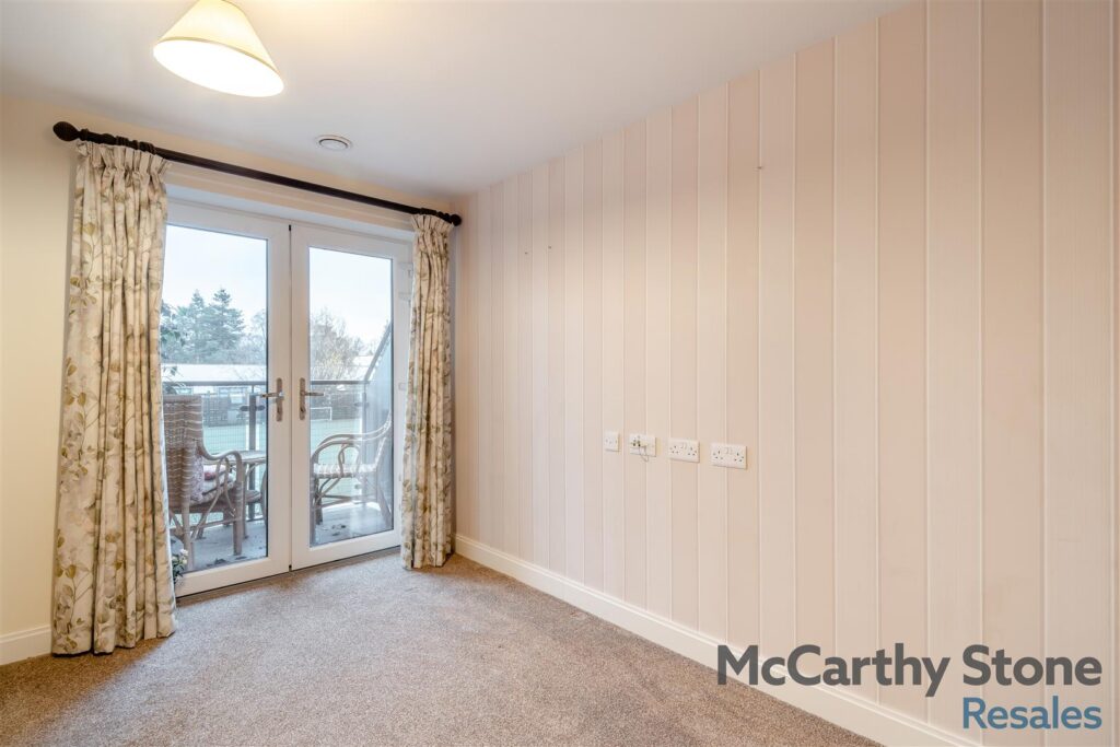 Thorneycroft, Wood Road, Tettenhall, Wolverhampton, West Midlands, WV6 8PR