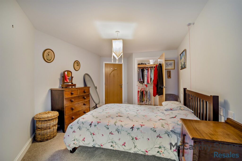 Magpie Court, High Street, Hanham, Bristol, BS15 3FS