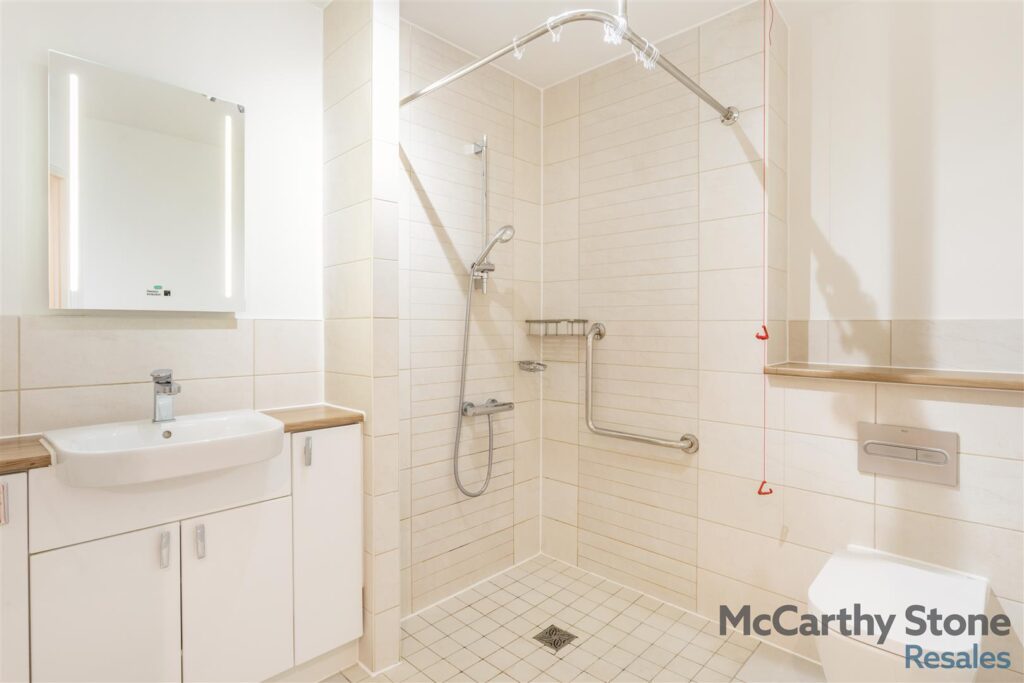 Oakhill Place, High View, Bedford, Bedfordshire, MK41 8FB