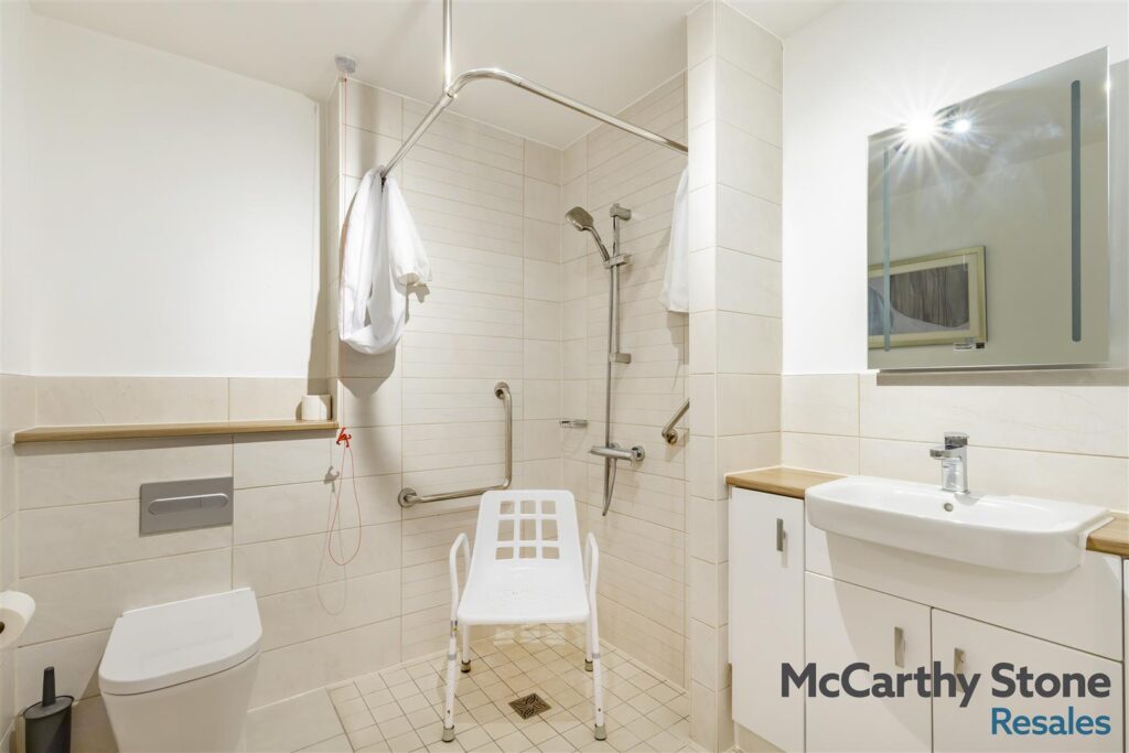 Oakhill Place, High View, Bedford, Bedfordshire, MK41 8FB