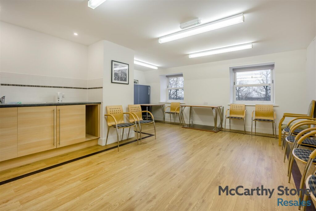 Peel Court, College Way, Welwyn Garden City, Hertfordshire, AL8 6DG