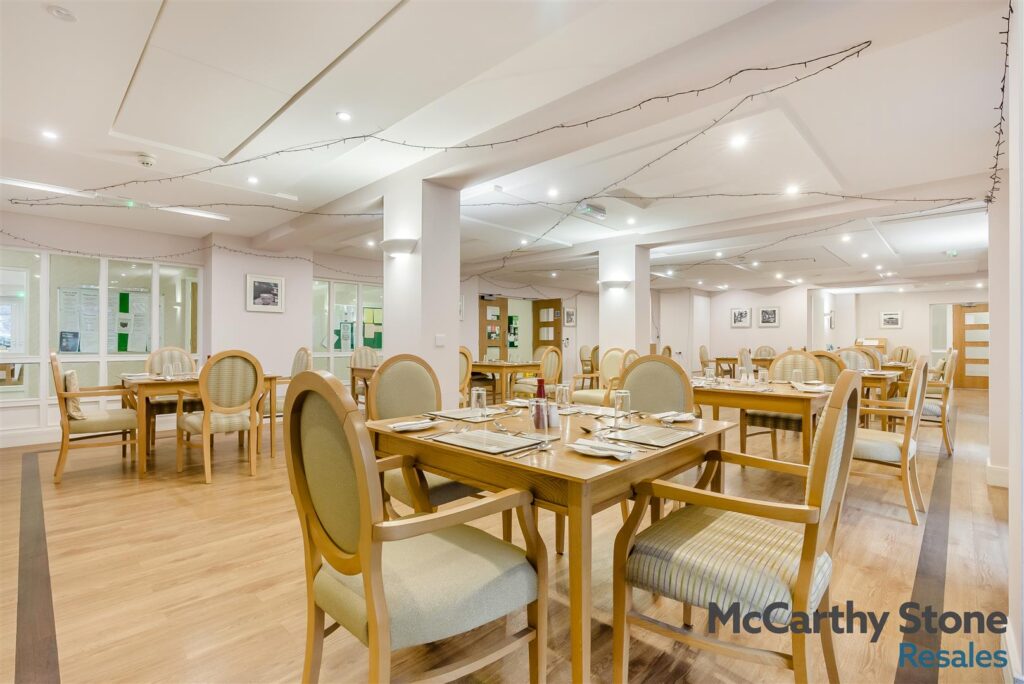 Peel Court, College Way, Welwyn Garden City, Hertfordshire, AL8 6DG