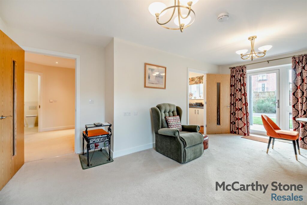 The Moors, Thatcham