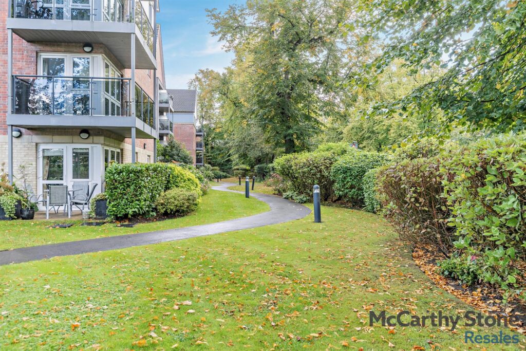 Broadfield Court, Park View Road, Prestwich, Manchester