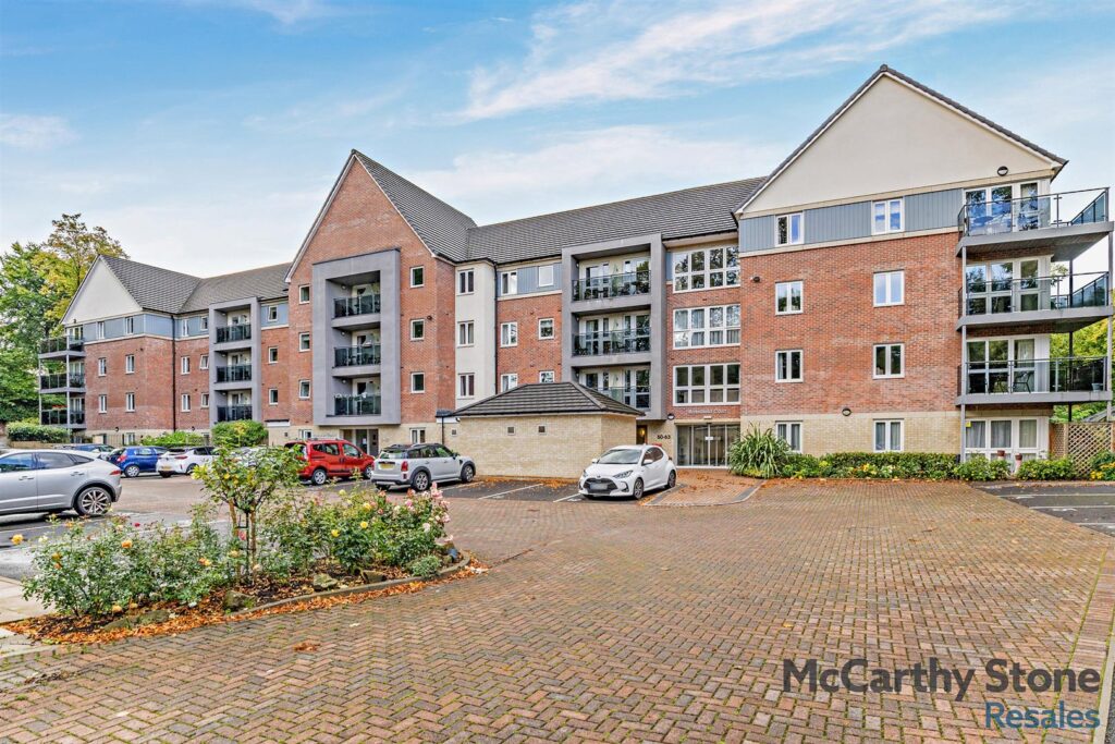 Broadfield Court, Park View Road, Prestwich, Manchester