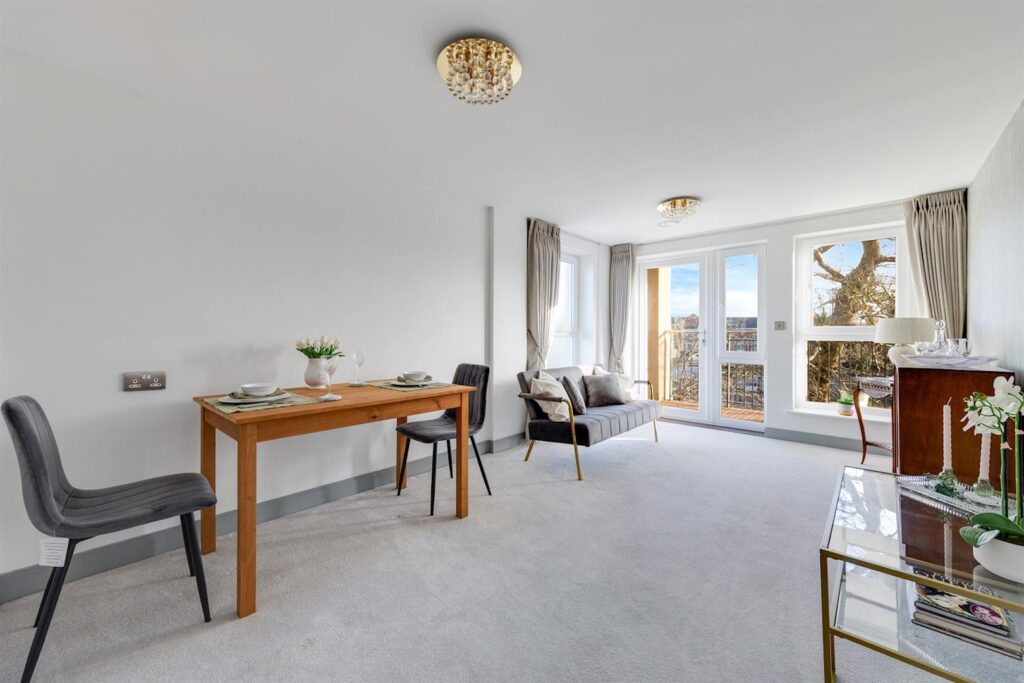Station Parade, Virginia Water, GU25 4BB