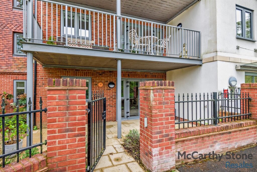 12 Canning Place, Granham Close, Marlborough