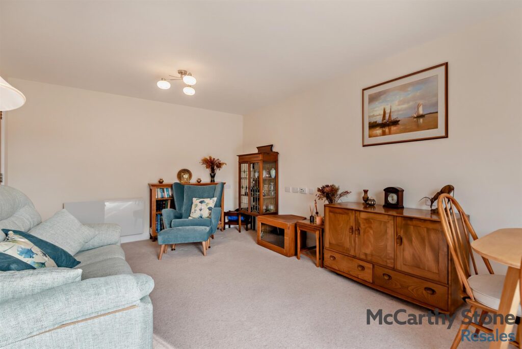 Wayfarer Place, The Dean, Alresford