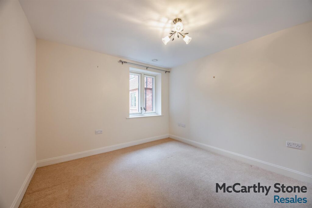 12 Canning Place, Granham Close, Marlborough