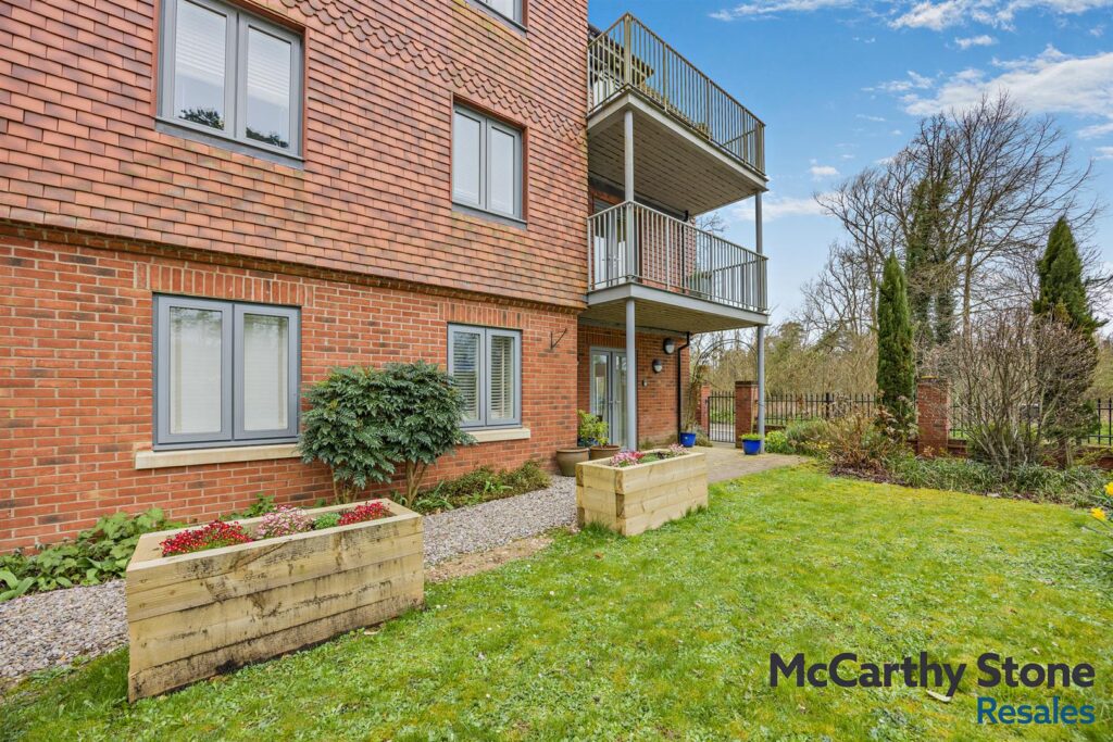 12 Canning Place, Granham Close, Marlborough