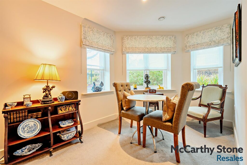 Horsley Place, High Street, Cranbrook, Kent, TN17 3DH