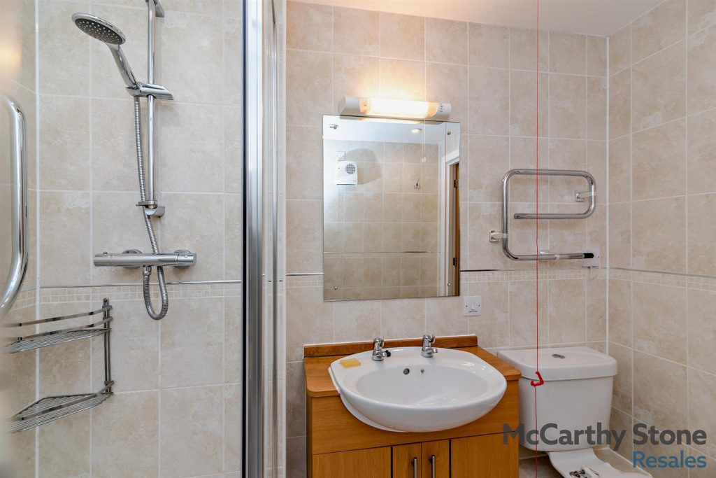 Eadhelm Court, Penlee Close, Edenbridge, TN8 5FD