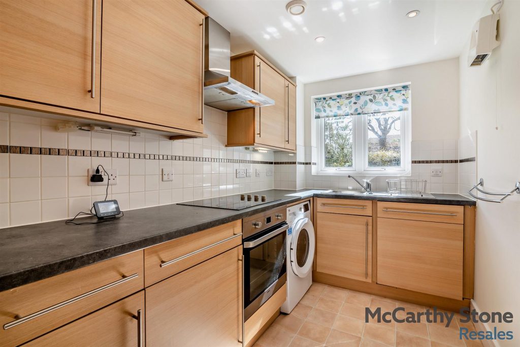 Eadhelm Court, Penlee Close, Edenbridge, TN8 5FD