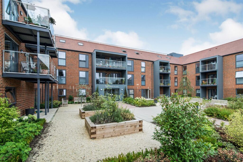 Wayfarer Place, The Dean, Alresford