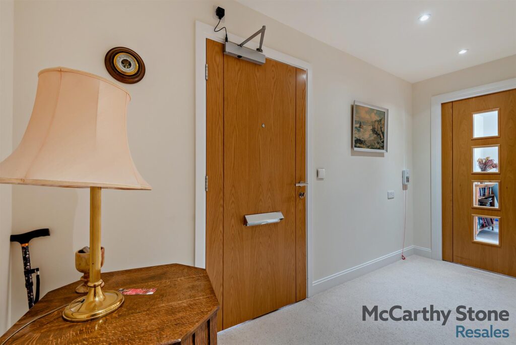 Wayfarer Place, The Dean, Alresford