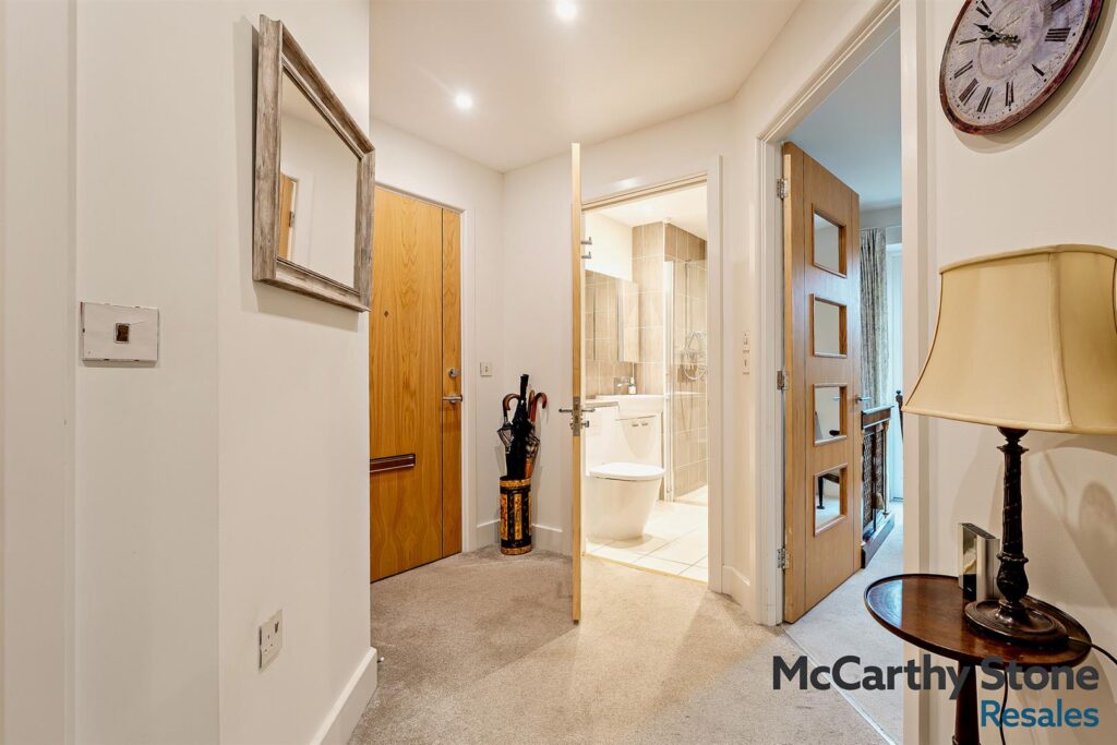 Horsley Place, High Street, Cranbrook, Kent, TN17 3DH
