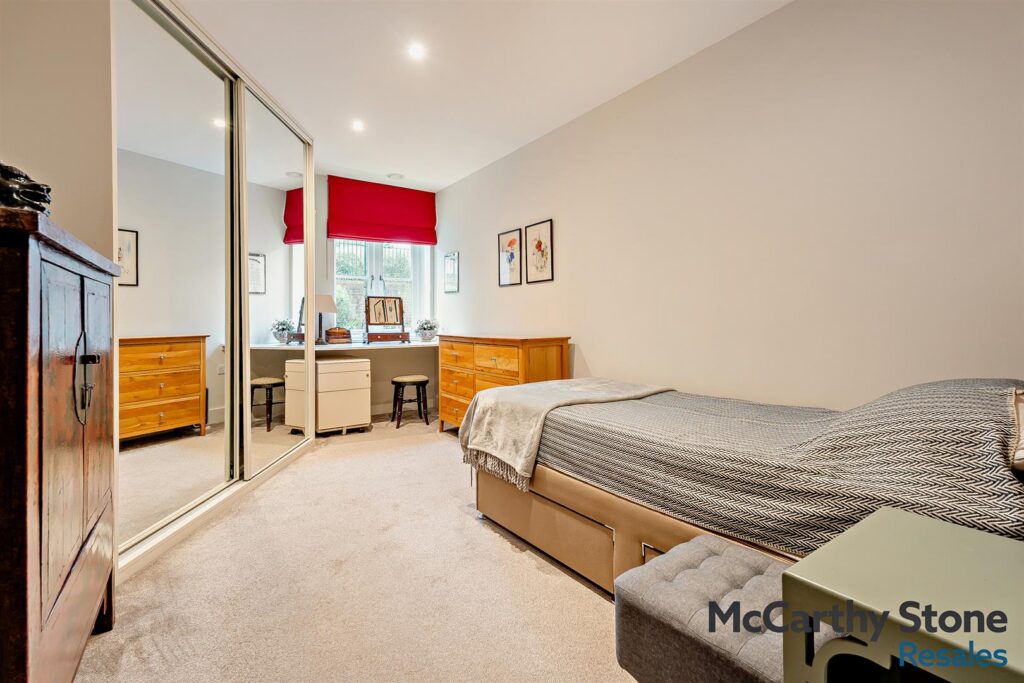 Horsley Place, High Street, Cranbrook, Kent, TN17 3DH