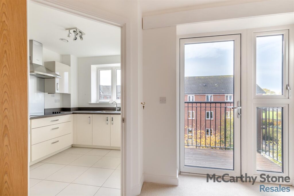 Oakhill Place, High View, Bedford