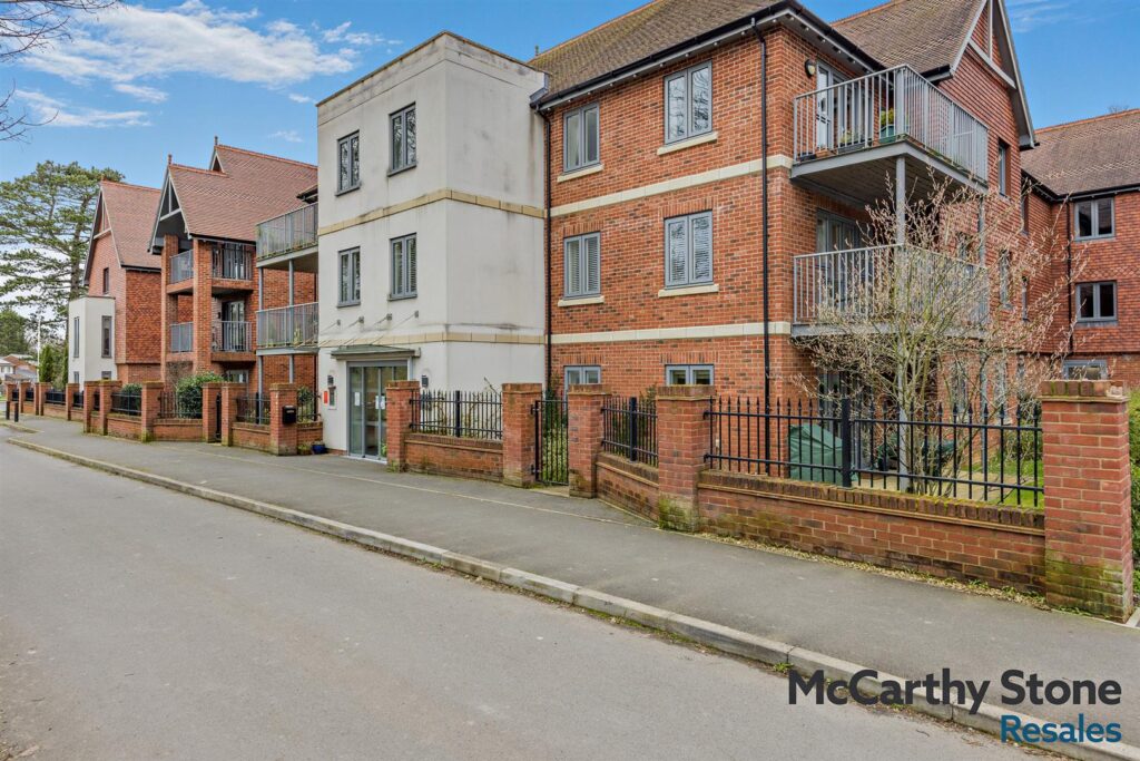 12 Canning Place, Granham Close, Marlborough