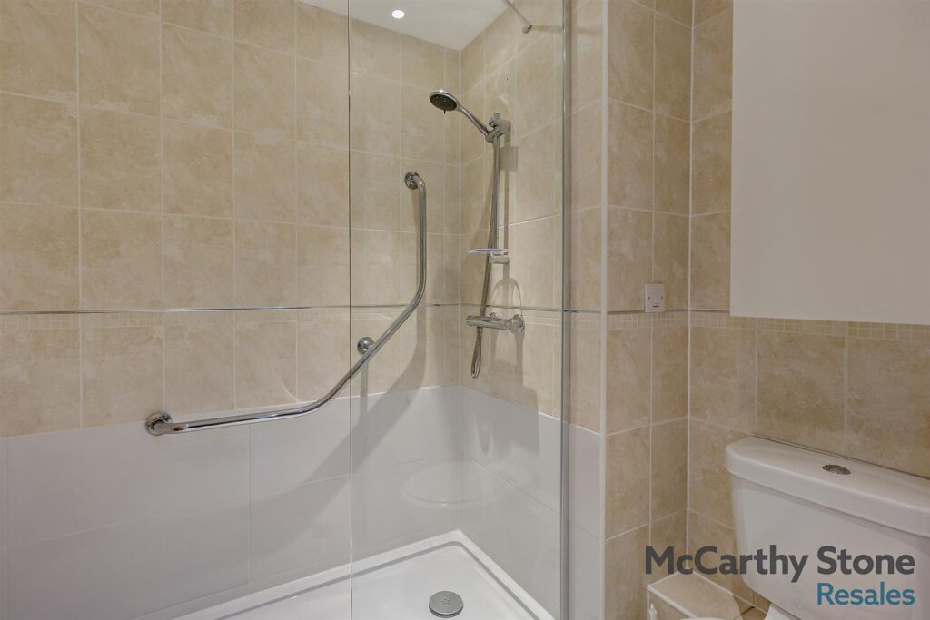 Stewart Court, High Street, Epping, CM16 4FJ