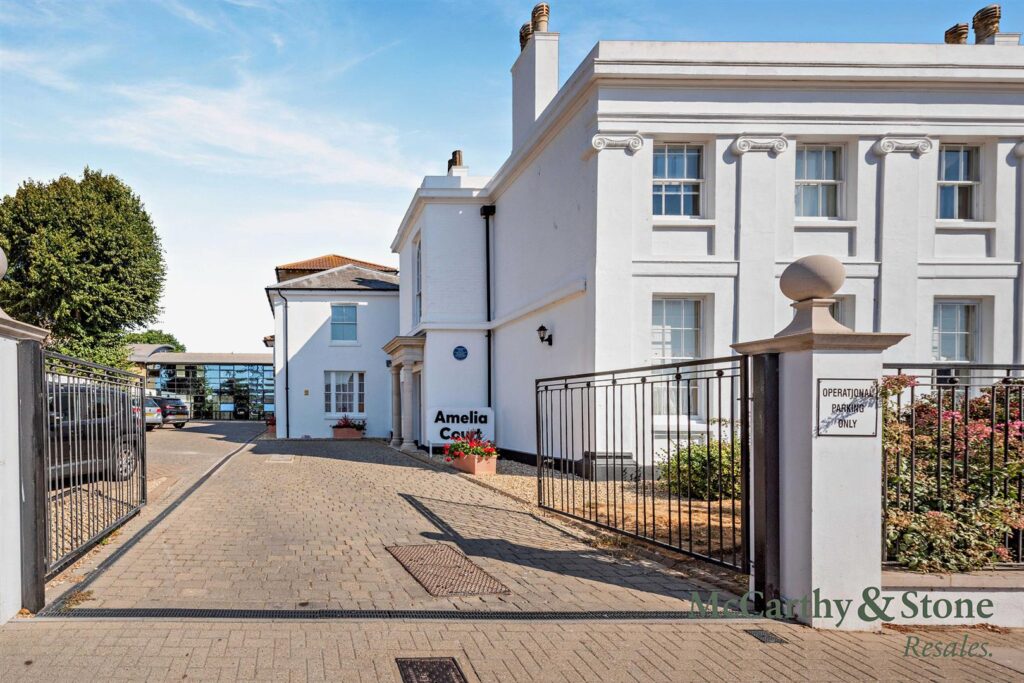 Amelia Court, Union Place, Worthing