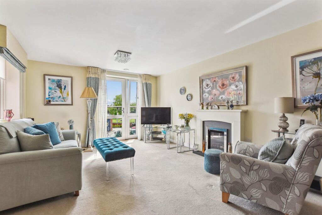 Moorfield Road, Denham, Uxbridge