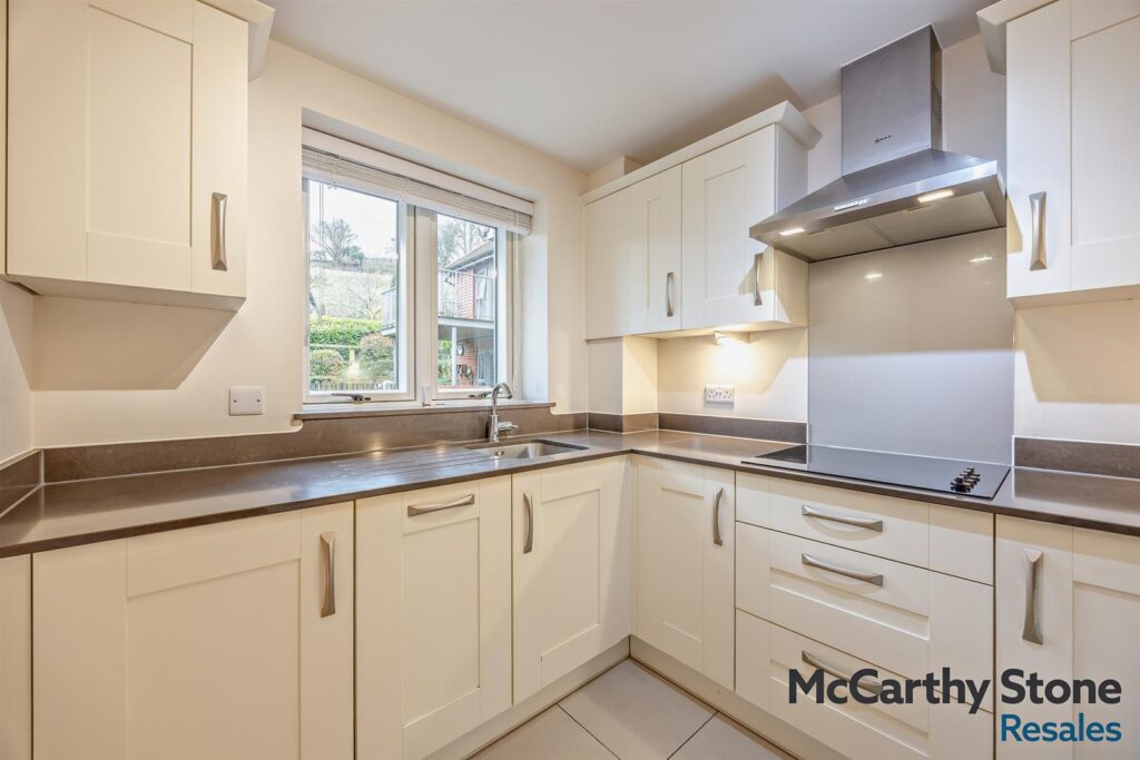 12 Canning Place, Granham Close, Marlborough
