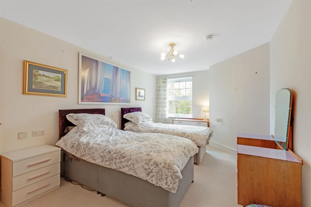 301 High Street, Ongar, CM5 9FD